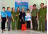Hội Phụ nữ Công an thị xã An Nhơn làm "Mẹ đỡ đầu" hỗ trợ chăm sóc, nuôi dưỡng trẻ mồ côi