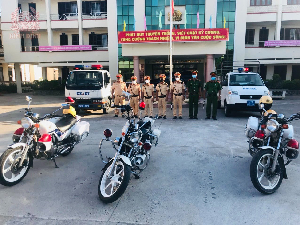 Công an thị xã An Nhơn ra quân thực hiện cao điểm kiểm tra, xử lý các hành vi vi phạm trật tự, an toàn giao thông