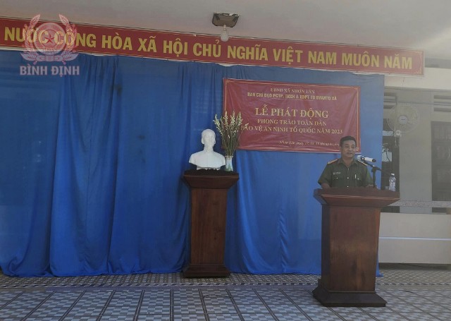 Công an xã Nhơn Tân, thị xã An Nhơn tổ chức phát động phong trào toàn dân bảo vệ ANTQ trên địa bàn xã.