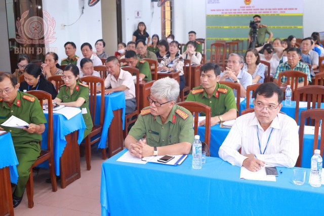 Phường Trần Phú, thành phố Quy Nhơn ra mắt Mô hình “Chung tay giúp đỡ người tái hòa nhập cộng đồng”.