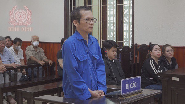 Ảnh: Bị cáo Lê Văn Tòng tại phiên tòa