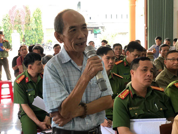 Công an thị xã An Nhơn tổ chức diễn đàn lắng nghe ý kiến Nhân dân.