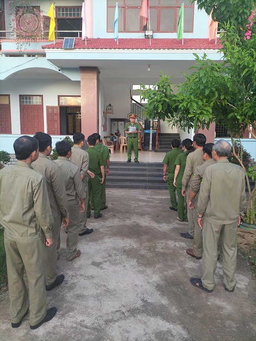 Công an phường Hoài Hương, thị xã Hoài Nhơn triển khai hiệu quả đợt cao điểm tấn công trấn áp tội phạm.