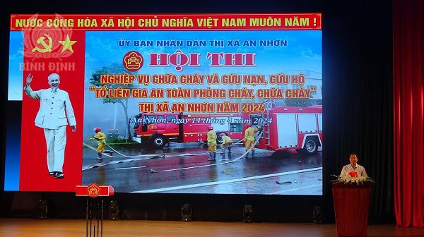 Thị xã An Nhơn tổ chức Hội thi nghiệp vụ chữa cháy và cứu nạn, cứu hộ “Tổ liên gia an toàn phòng cháy, chữa cháy”.