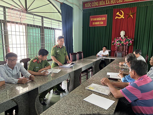 Xã Nhơn Tân, thị xã An Nhơn: Đưa đối tượng sử dụng trái phép chất ma túy vào quản lý tại xã.