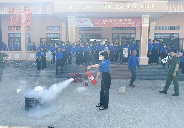 dvtn thuc hanh su dung binh chua chay