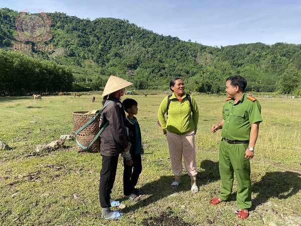 thieu ta dinh van he truong ca xa dak mang dong vien nguoi dan thon o6 y thuc quan ly trau bo