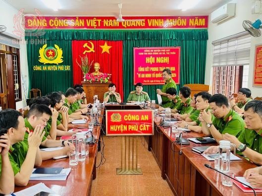 Cụm thi đua Công an xã, thị trấn thuộc Công an huyện Phù Cát tổ chức Hội nghị tổng kết phong trào thi đua “Vì an ninh Tổ quốc” năm 2024.