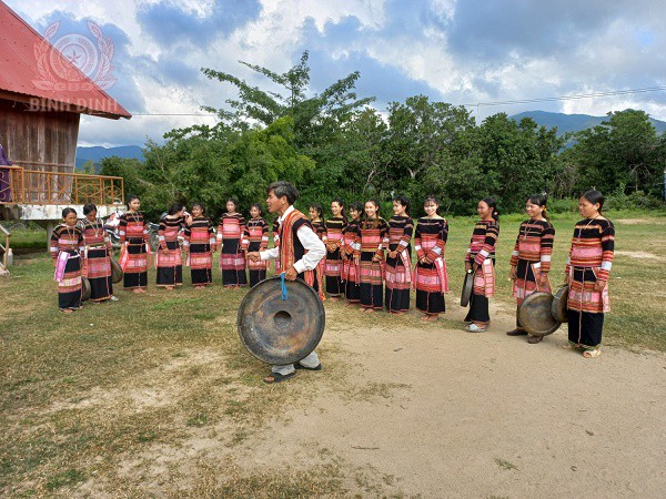 ong dinh van cao day danh cong chieng