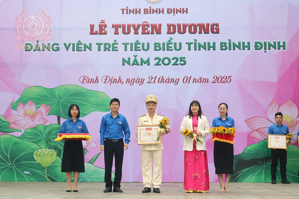 Phó Trưởng Ban Thanh niên Công an tỉnh với các hoạt động thiện nguyện.