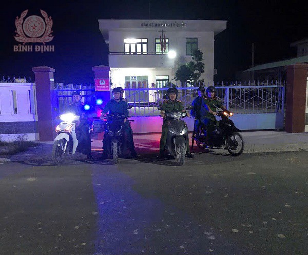 Các lực lượng phối hợp tuần tra kiểm soát trên địa bàn